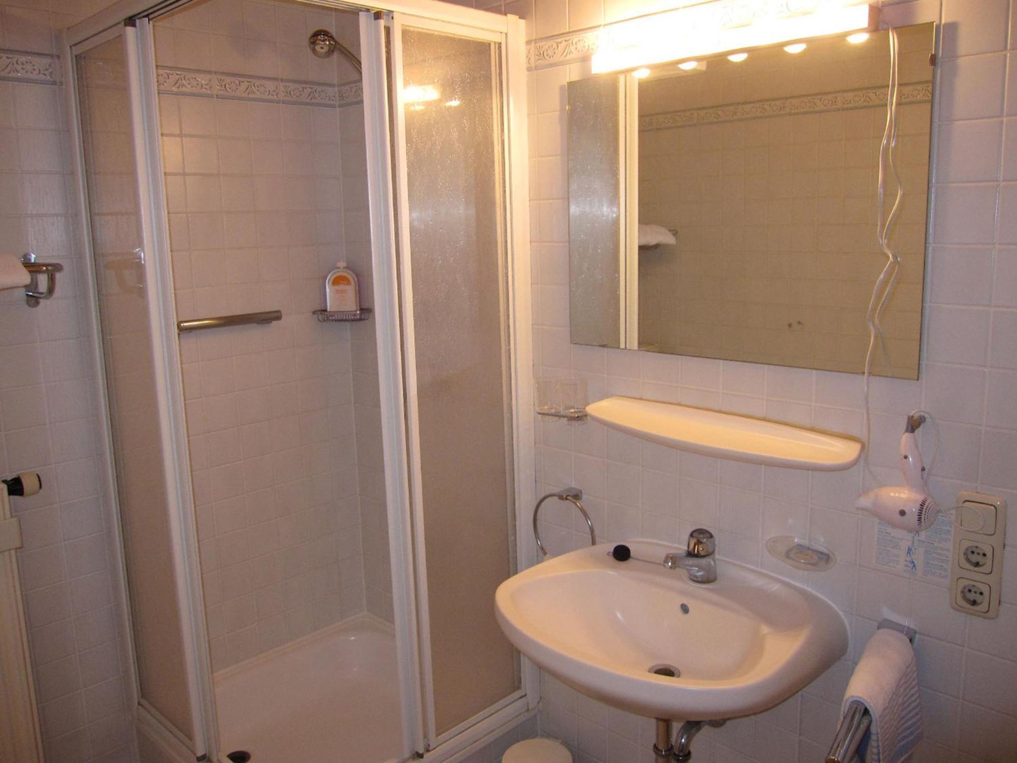 Hotel Zur Post Kochel am See Room photo